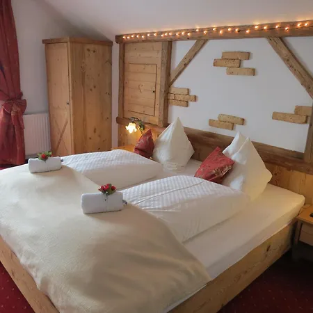 Panorama Leidingerhof 4* Mondsee
